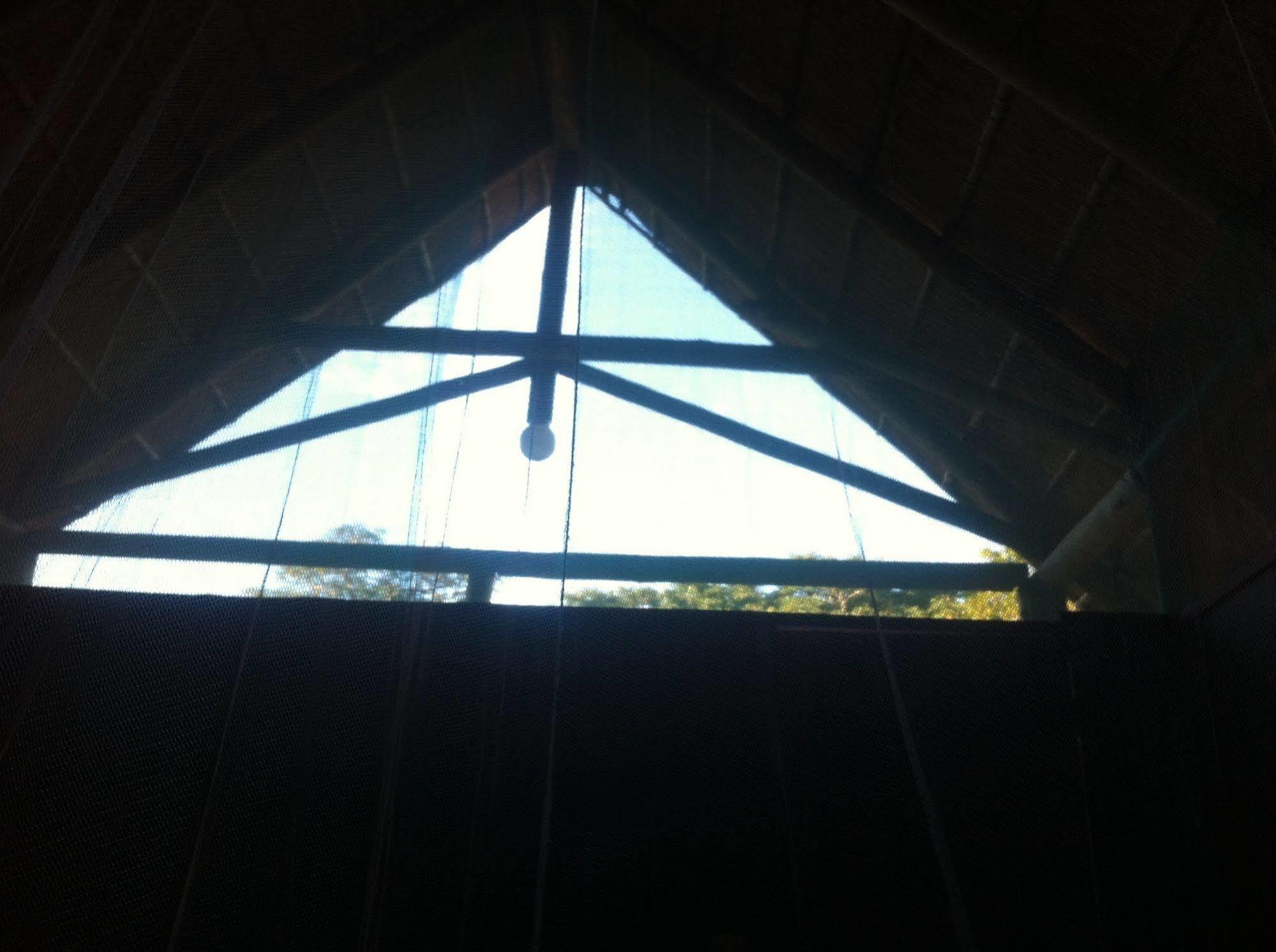 Lion Roars Lodge Lesoma Exterior foto